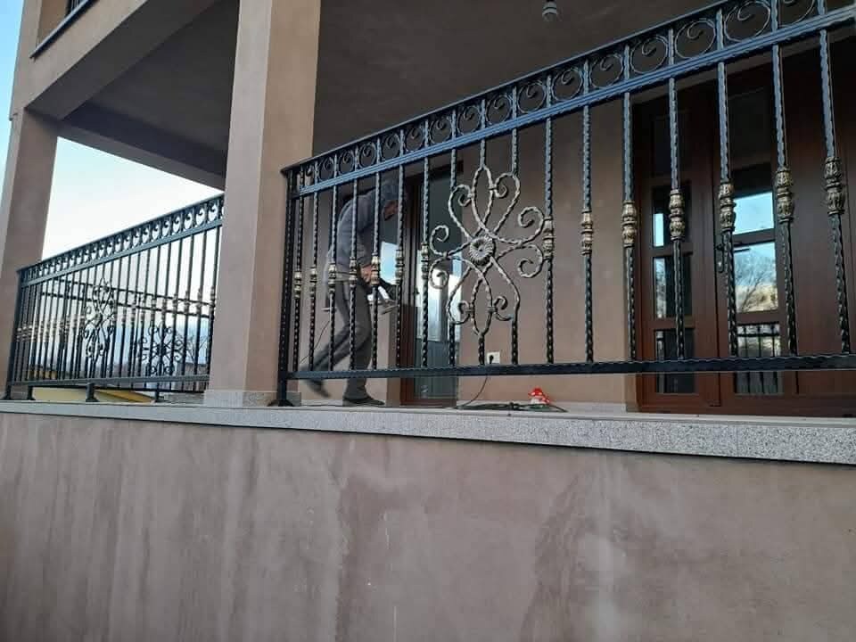 Lucrare confecții metalice MetalNis